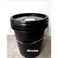 NEW 20L Black pail and cover with spout & Strong Handle
