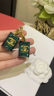 頂版小香23P復古綠色亞克力雙C方塊金色耳釘耳環｜香港直送｜實拍正品