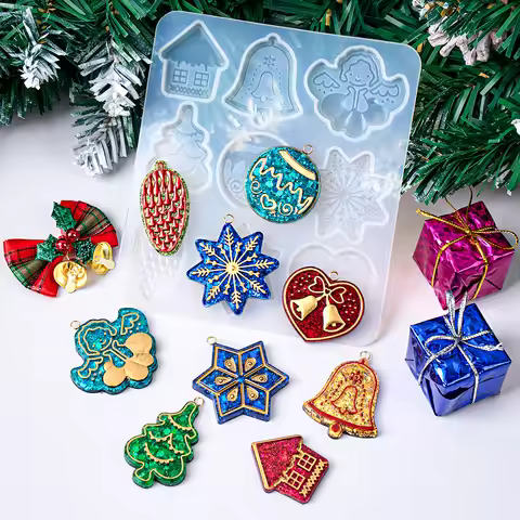 DIY Crystal Drop Glue Mold Christmas Tree Decor Biscuits Snowflake Reindeer Pendant Keychain Tag Jew