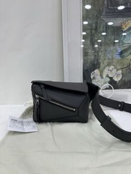 👜LOEWE Dark Grey Calfskin Leahter Mini Puzzle Crossbody bag 羅意威 Puzzle mini 深灰色牛皮幾何包