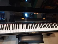 Yamaha U1 鋼琴