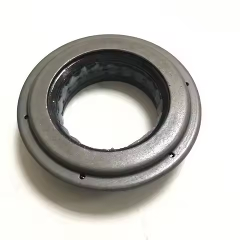 Car Accessories CN1Z7H424B CV6Z7H426B CN157H429AB CV6Z7H426C Transfer Case Oil Seal For Ford Focus E