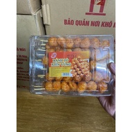 Sesame beef skewers, box of 20 skewers