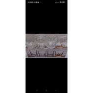 Set of 4 transparent glass cups