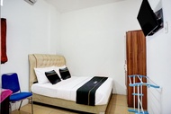OYO 94752 Surya Residence Medan