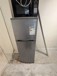 Whirlpool Refrigerator with Freezer WF2T161