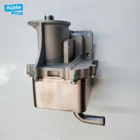 Auto parts for JAC Sunray oe number 1010310FE010 Oil cooler