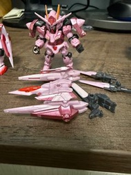 Bandai Mobile Suit Ensemble 2.5 和 15.5 扭蛋(不散賣)