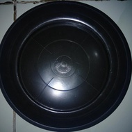 Tatakan pot bunga ukuran 25cm 30cm - tatakan piring pot hitam 25cm