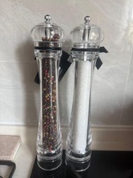 透明鹽及胡椒研磨器一對