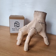 Wednesday THING HAND Action figure From Addams Family Cosplay Resin Statue