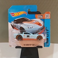 Hotwheels 09 Corvette ZR1 Short Carded