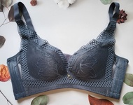 High quality women Comfy Quality Bra (Size: 32B) - Clearance & limited quantity