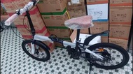 (需預訂)全新正品Auldey雙鑽20吋摺疊單車， Shimano 7速，閃底紫色，快拆座通，頭尾碟煞，好踩，精工裝嵌，附有頭籃，氣泵，水壺架，單車鎖，全新車免維修，可預約到實體店試車，售價$650