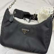 Prada re-edition 2005 3合1 包