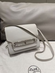 Hermes Roulis23