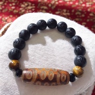Tibetan dzi bracelet 21 eyes black grassfront tibetan yellow tiger eye script