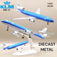 Diecast airplane diecast airliner airplane diecast passenger airplane toy airplane toy Airbus airpla