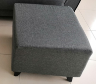 Bangku Kain Kelabu  H15" L21" W21"