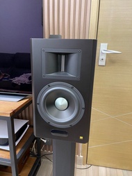 Airpulse A300 pro有源揚聲器 連原裝腳架
