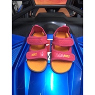 sandal nike 13cm like new