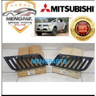 **TRITON 2005Y  FRONT GRILLE TANGKI SALOON * BLACK * 7450A186 7450A185
