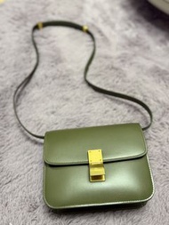 Celine Classic Box 豆腐包橄欖綠