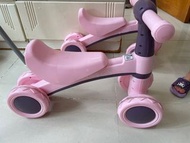 兒童三輪車