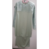 Preloved Baju Kurung Moden Satin + Lace (Pale Green)