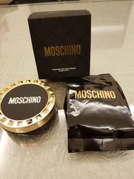 Moschino Tony Moly 聯名膠原氣墊粉