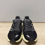 New Balance Fresh Foam Balos 跑鞋