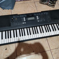 Keyboard yamaha psr e343 / alat musik / piano elektrik