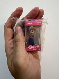 Qposket 扭蛋 迷你Frozen Anna公仔