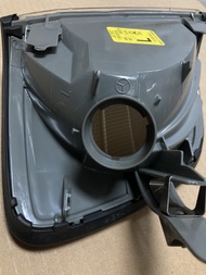 96. #A140 826 05 43 / ไฟเลี้ยวสีขาวL / W140 / S-class / 2015-2018 เบิกศูนย์ เบนซ์ (MBGS)