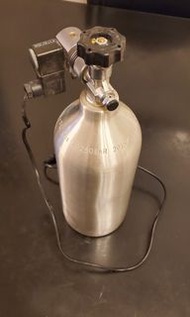 1.5升CO2鋼瓶連INTENSE電磁閥