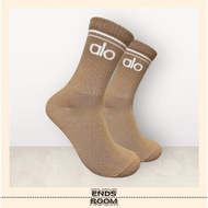 ALO OLDSCHOOL SPORT BROWN LONG SOCKS