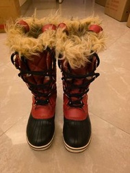 Sorel 雪靴