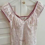 Hygge Hygge | Off-the-shoulder floral lace Top - Fawn Top