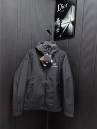 🈶️現貨  ARC'TERYX  jacket BETA LT GORE-TEX Jacket-Men's始祖鳥户外防水硬殼衝鋒衣機能風拉鍊夾克外套