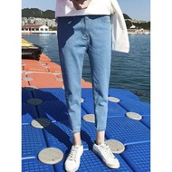 jeans men levis 501 original Seluar jeans 2022 lelaki musim panas seluar pendek seluar harem seluar gaya Korea seluar lelaki trend kaki kecil yang serba boleh dan sederhana
