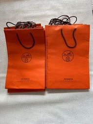 Hermes paper bag （ medium size) 愛馬仕中紙袋 41 x 28 ⭐️Birkin , mini Kelly , Lindy , Garden Party , Evelyn ,Picotin , In the Loop 手袋盒合用