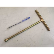 T 10mm spanner wrench