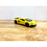 Mô hình xe Lamborghini Aventador SVJ LP750 _ Tỷ lệ 1:32
