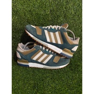 Adidas ZX 700 Awesome