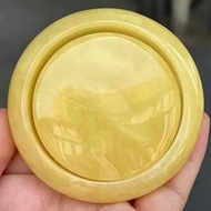 天然俄羅斯琥珀蜜蠟手鐲今日福利🎈🎈9999💰 秒杀一套精美满蜡手镯，54.3圈口，一套重72.93克。纹路清晰，蜡质浓郁。整套无杂无裂，上手佩戴百搭精致，镯芯可免费精修平安扣或公主扣，一套优惠出。欢迎