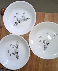 Corelle Snoopy Charlie Brown 21.5cm Dish