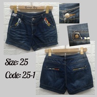 Trendy Denim Blue / Black Short / Skort (Size 25)