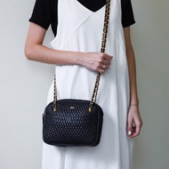 Vintage Bally 黑色圓弧小羊皮金鍊肩背包