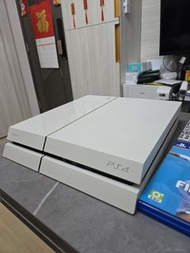 Ps4 主機連3個games