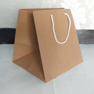 paper bag polos uk kotak nasi 20x20 R10K P22,5 x T24 x L21 cm